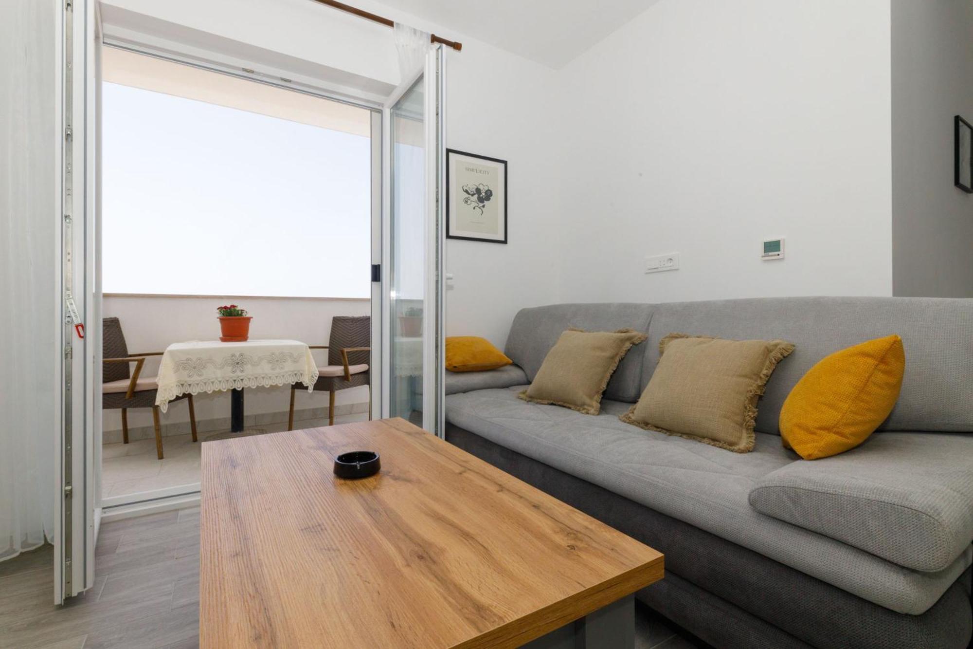 Apartman Maro Lägenhet Makarska Exteriör bild